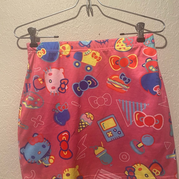 Hello kitty skirt hot pink stretchy body con 90s Kidcore skirt medium - Picture 6 of 8